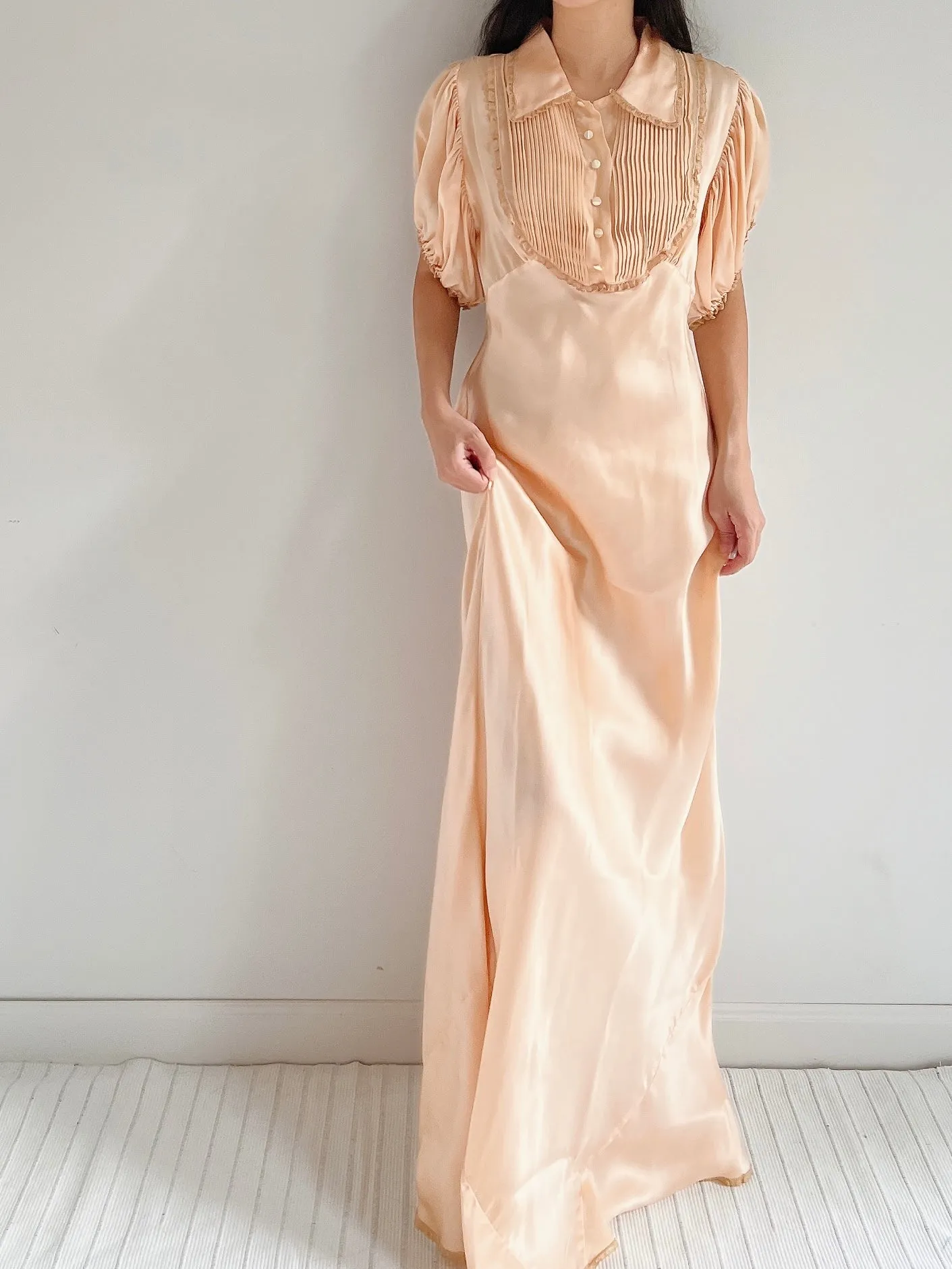 1930s Peach Silk Charmeuse Gown - M