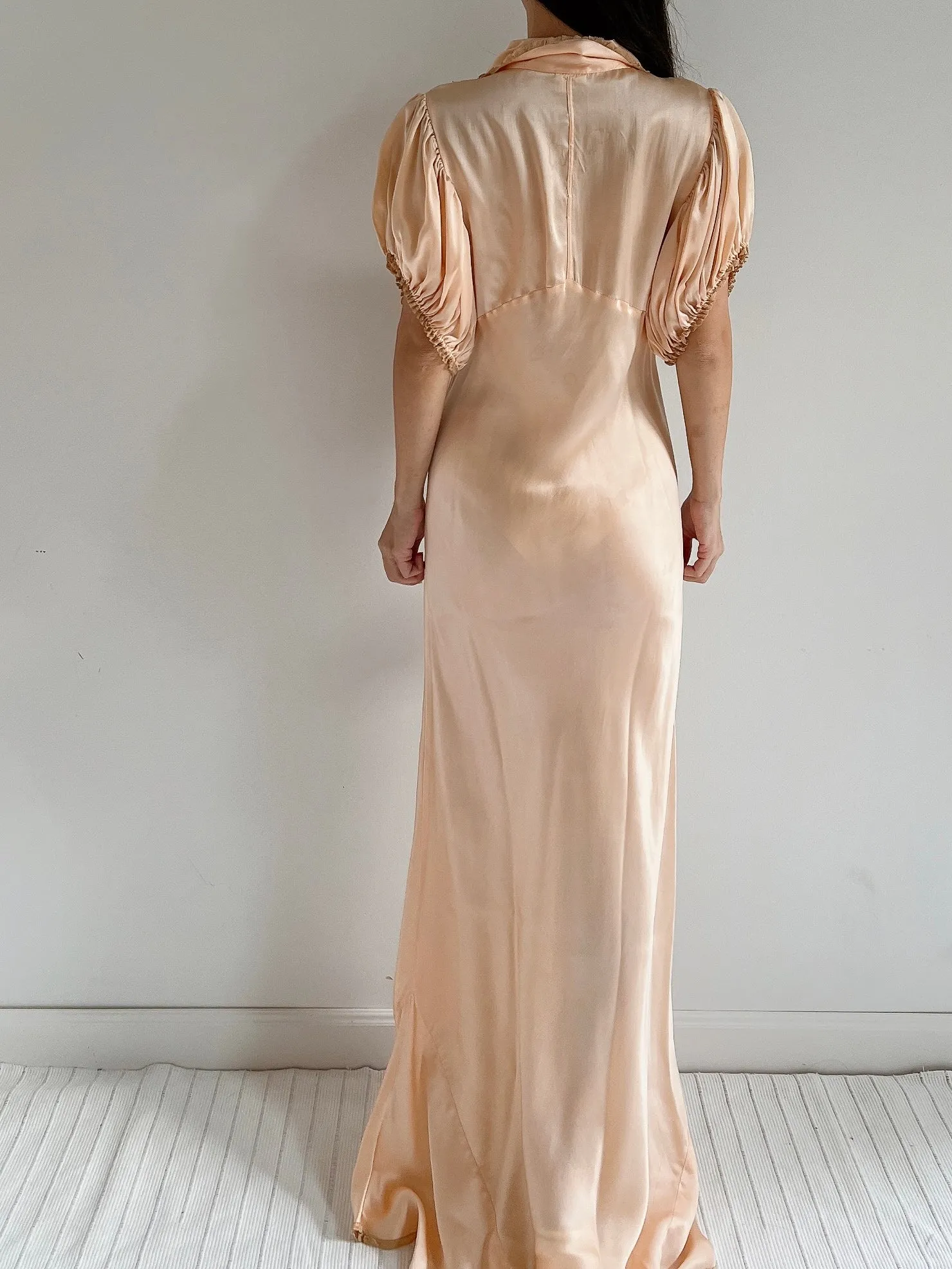 1930s Peach Silk Charmeuse Gown - M