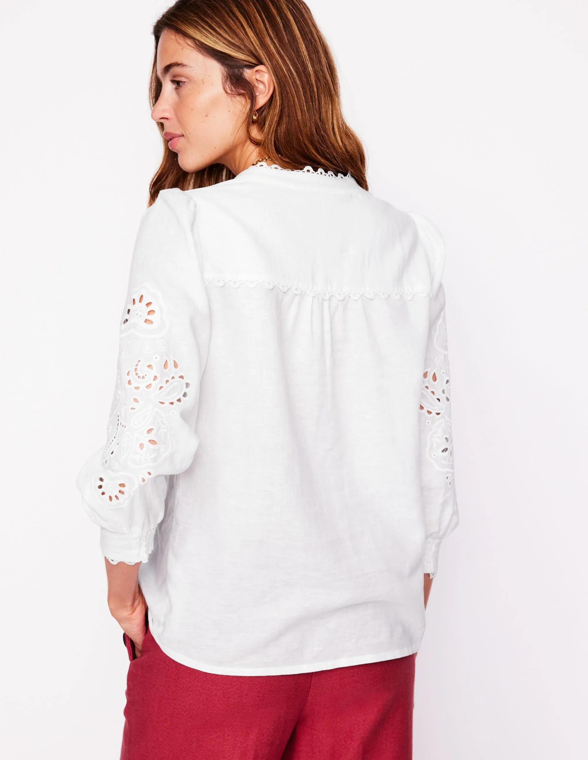 Alicia Cutwork Linen Top-White. Cutwork Embroidery
