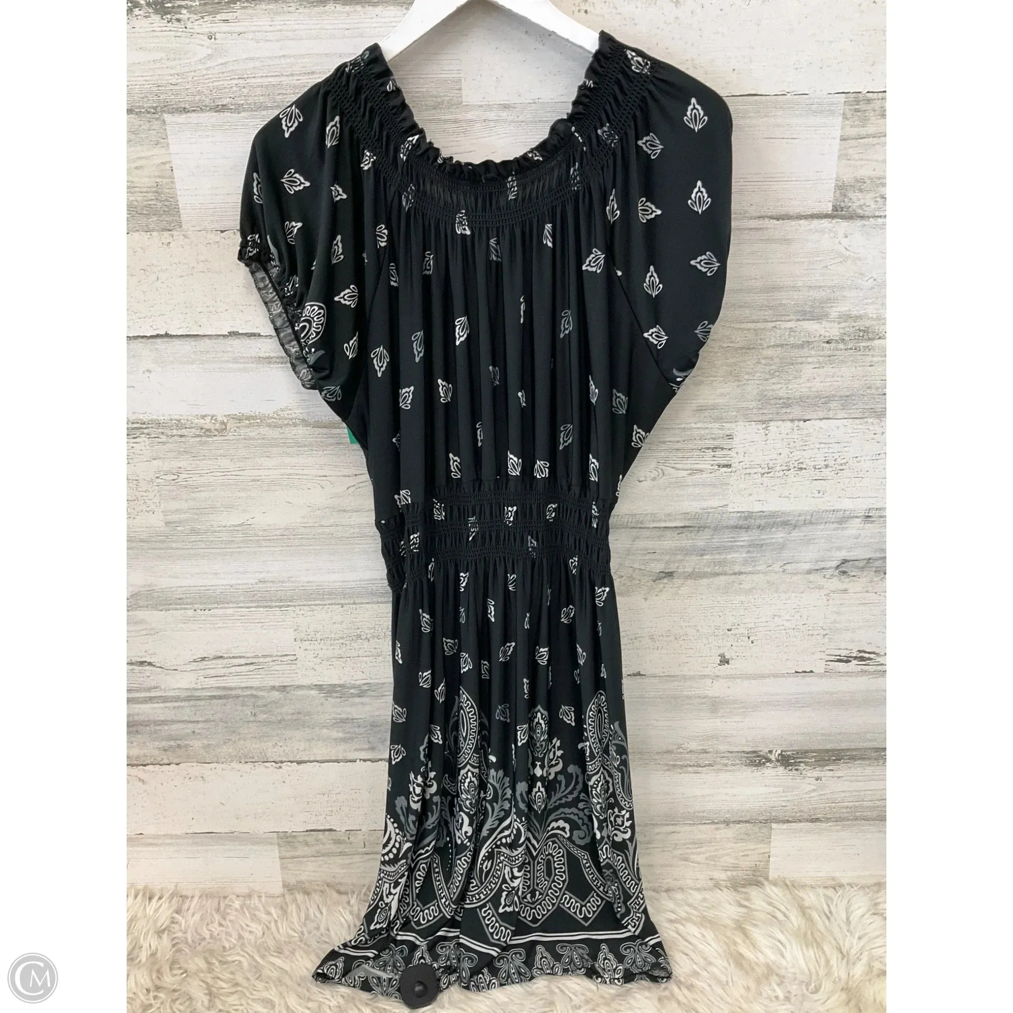 Dress Casual Short By Clothes Mentor In Black, Size: 3x