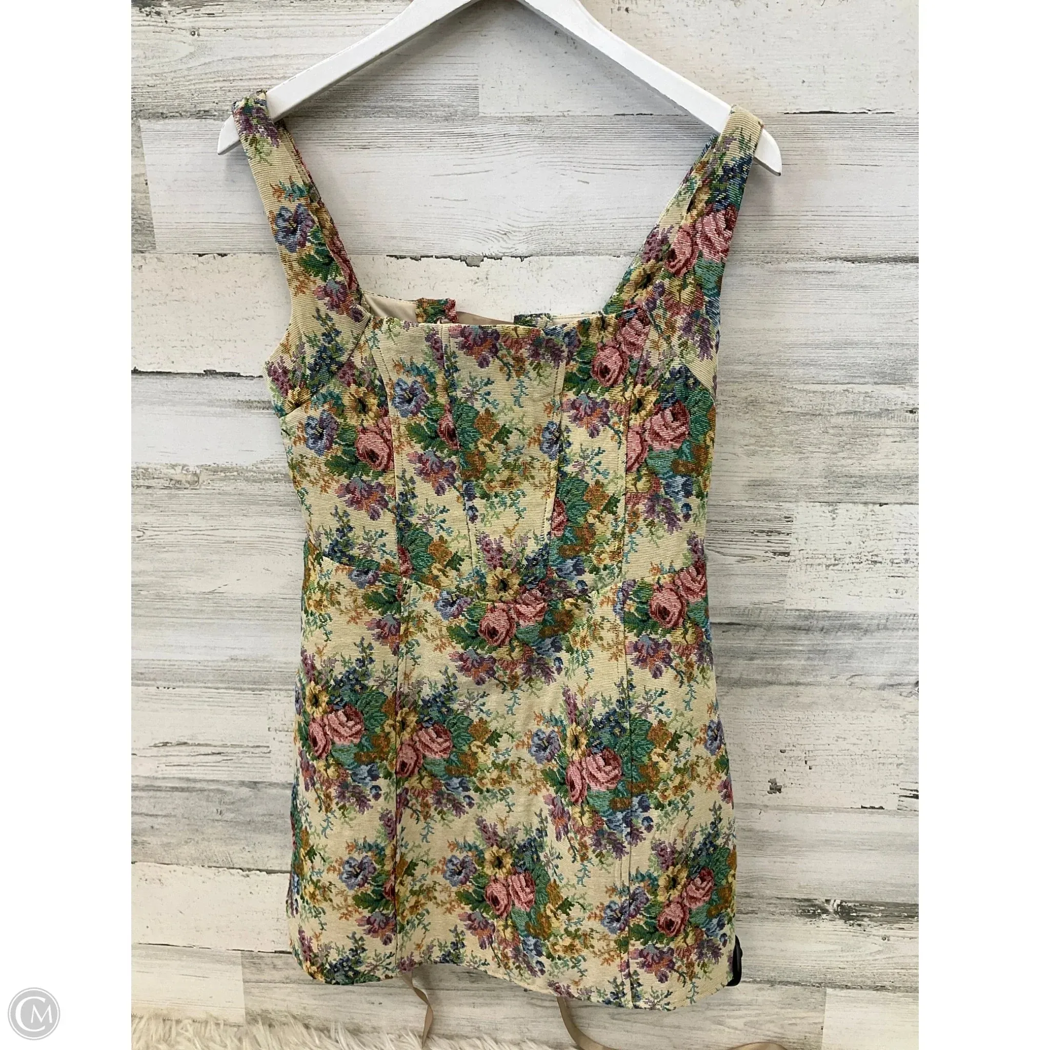 Dress Casual Short By Clothes Mentor In Tan, Size: L