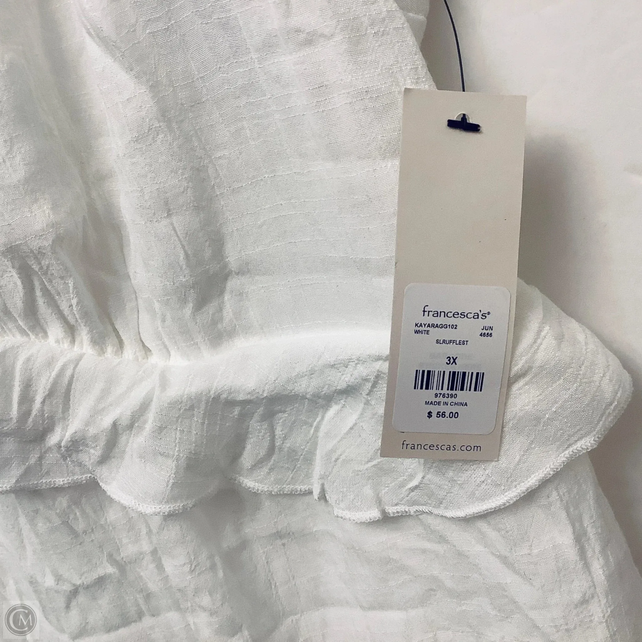 Dress Casual Short By Francesca's In White, Size: 3x