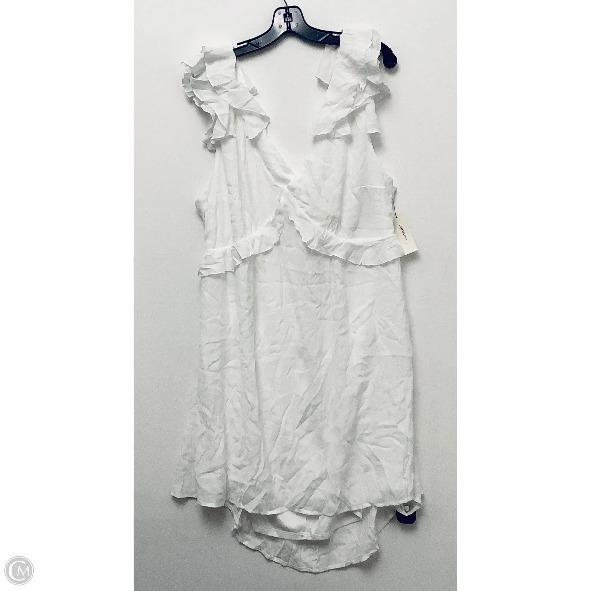 Dress Casual Short By Francesca's In White, Size: 3x