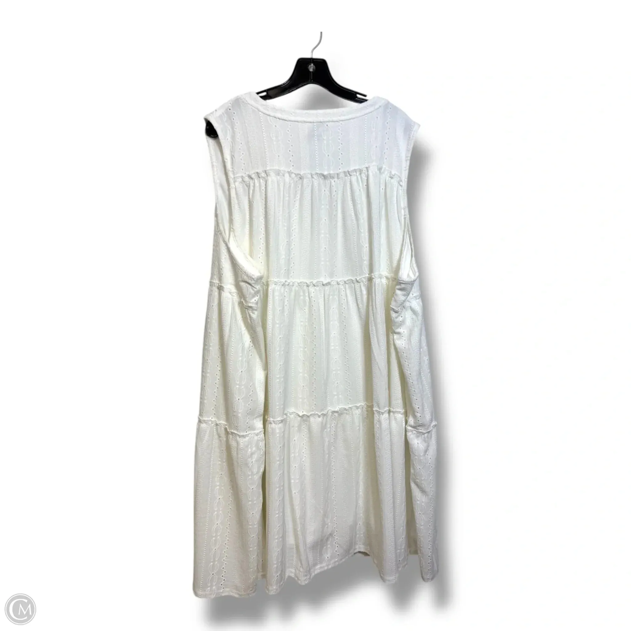 Dress Casual Short By Maurices In White, Size: 3x