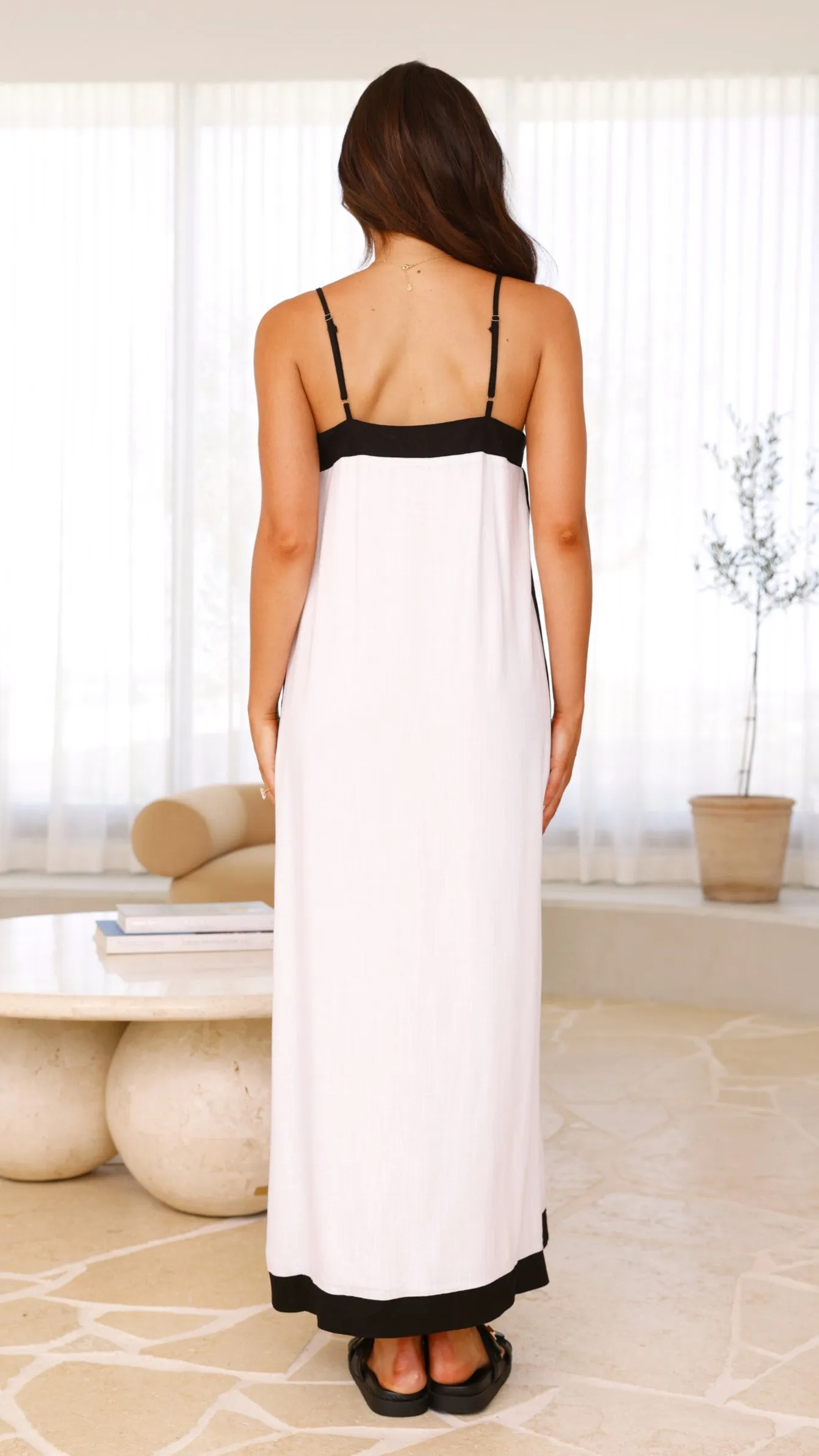 Isabeau Maxi Dress - White/Black
