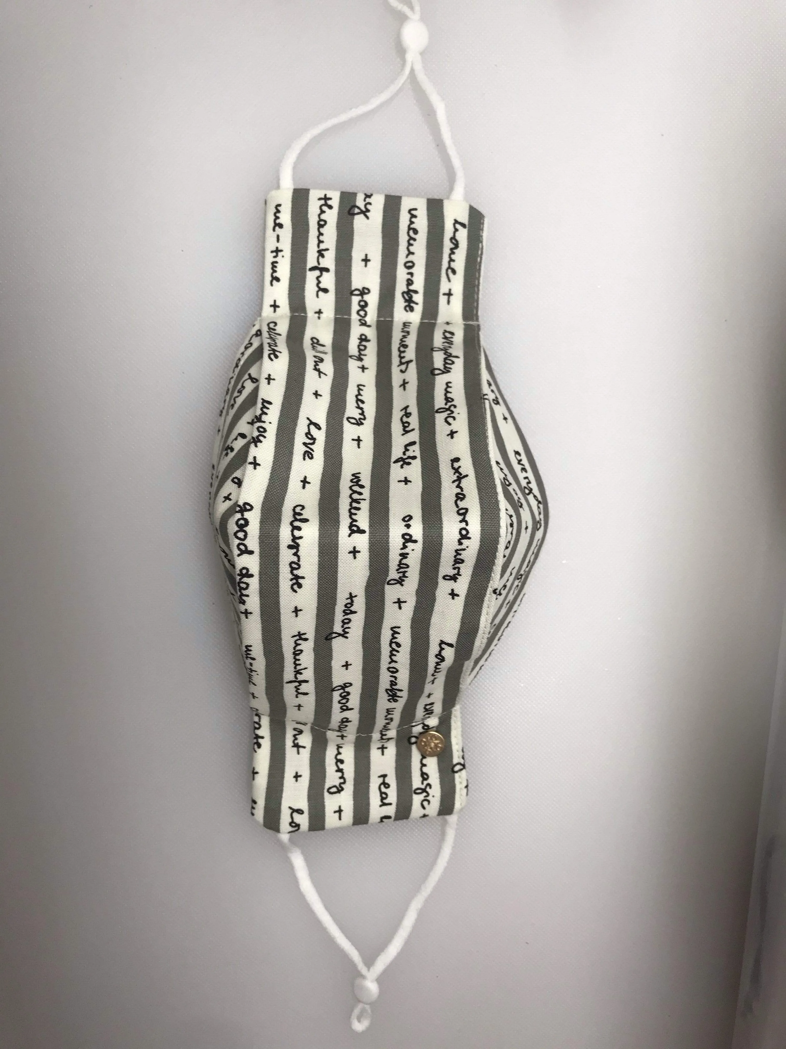 Lovely Words (Box Pleated Mask With Filter Pocket)