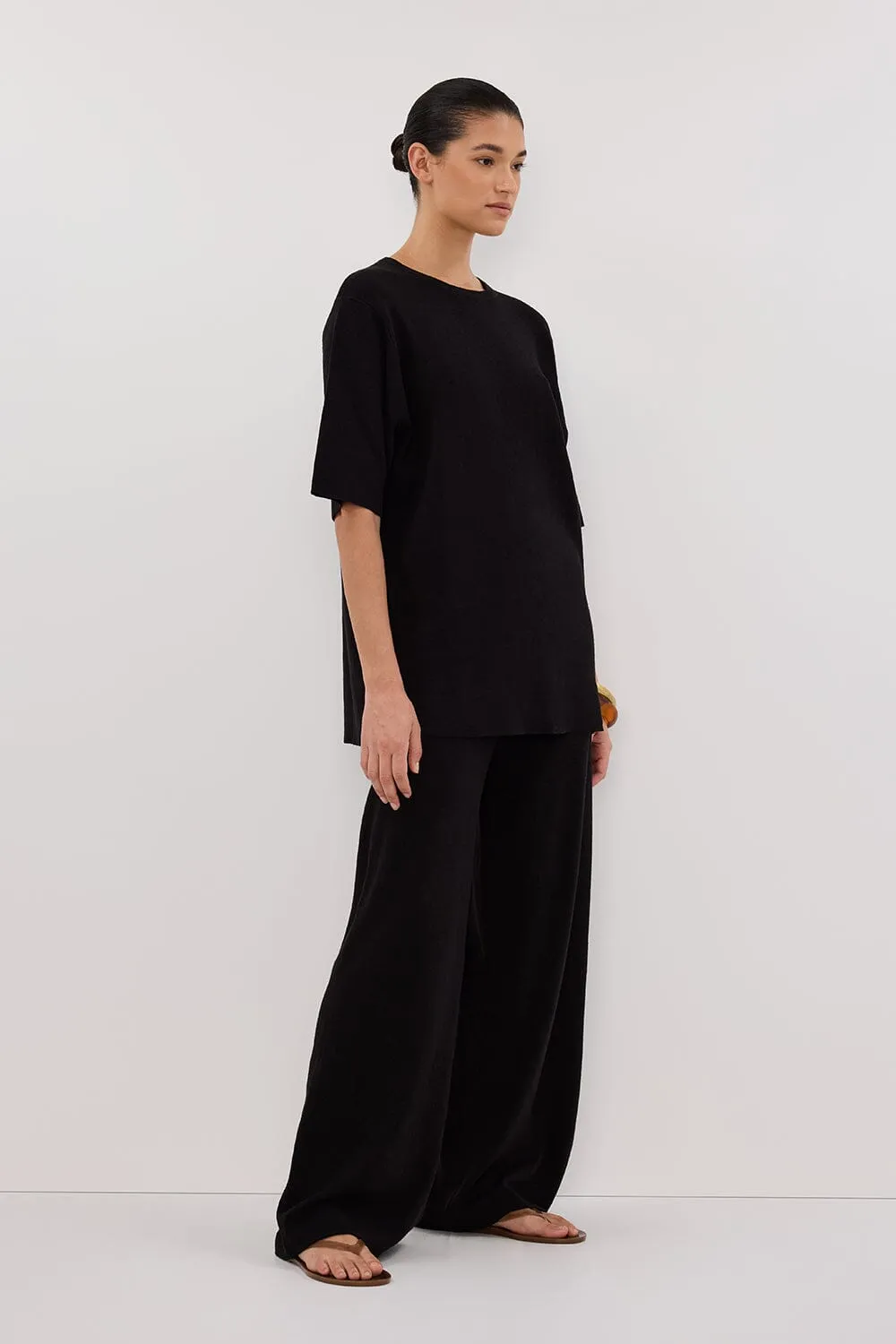 OLIVIA BLACK OVERSIZED KNIT TEE
