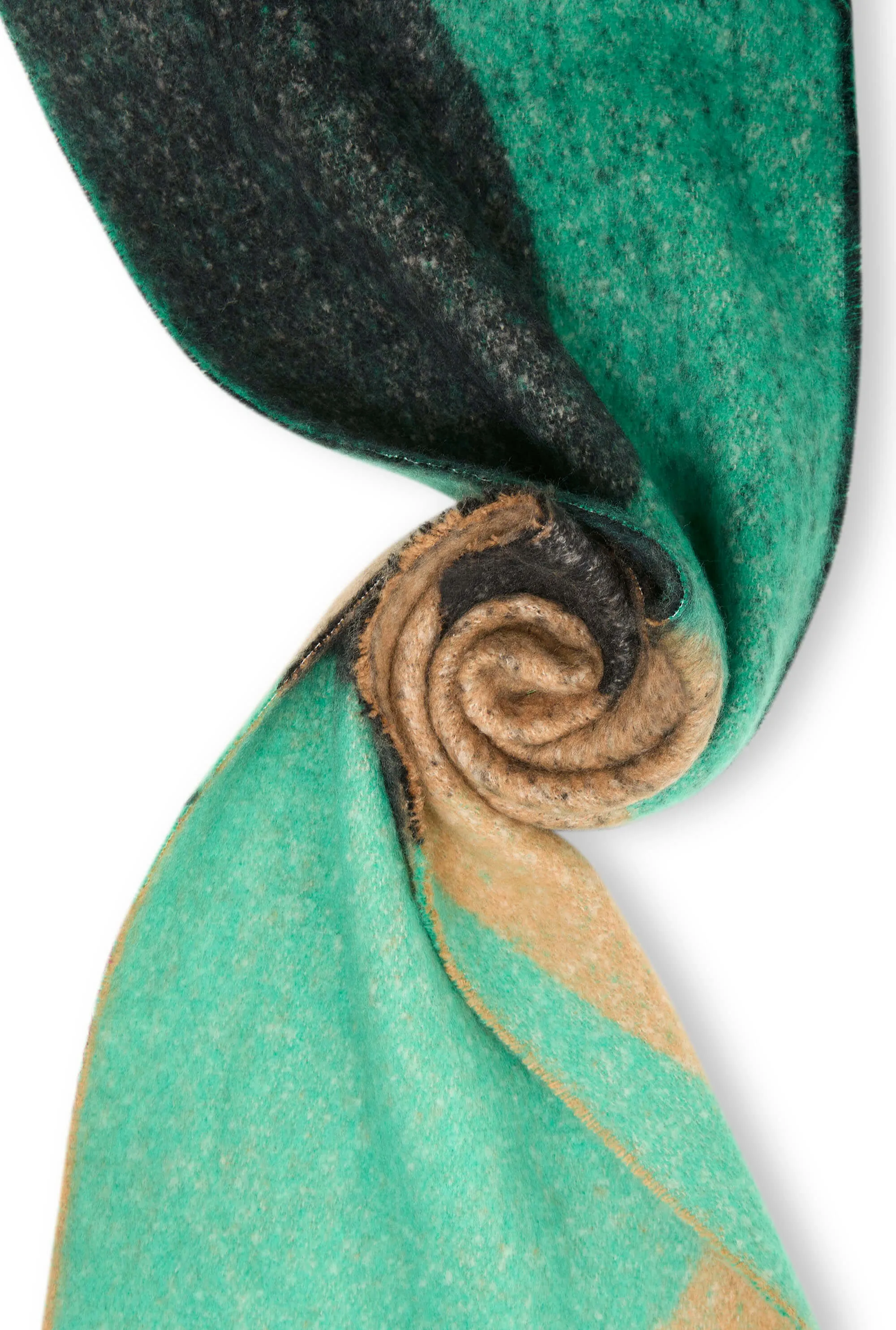 Wave Detail Black Scarf